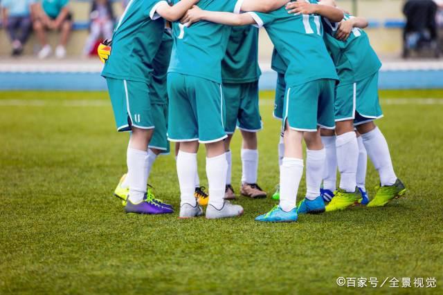 热身赛：中国男篮逆转塞尔维亚FMP开门红 王俊杰18+14徐昕10分4帽